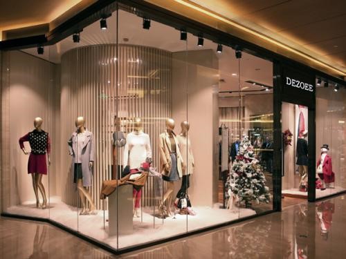 服装尾货进货如何降低风险 新手必看！_女装品牌尾货批发哪里便宜