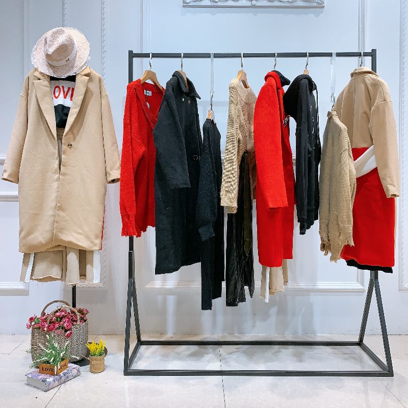 开品牌折扣尾货服装店怎么做市场调查_服装尾货在哪里批发