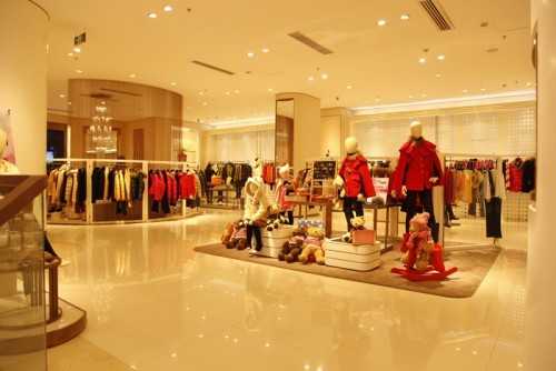 杭州的棉衣尾货批发哪里便宜？_女装品牌尾货批发哪里便宜