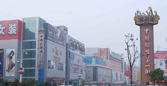 杭州女装尾货批发市场进货的价位是多少_女装品牌尾货批发哪里便宜