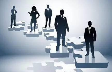 品牌折扣女装店营业应该做哪些决策_尾货库存批发市场在哪里