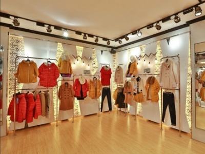 尾货折扣女装为什么走份卖这么便宜？_服装尾货在哪里批发