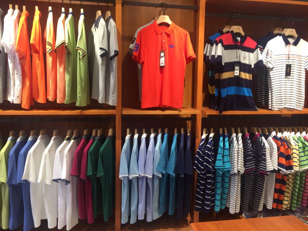 广州服装拿货秘密,女装批发有技巧吗_尾货库存批发市场在哪里