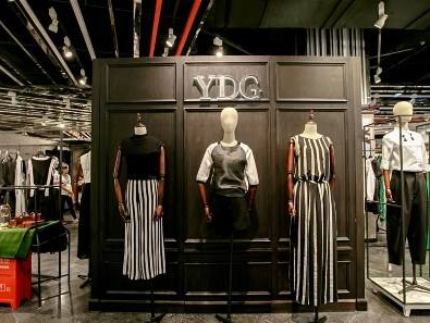 尾货女装折扣店找准目标客户才能卖的好！_服装尾货在哪里批发