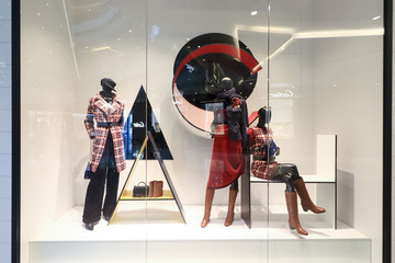 福州尾货批发市场在哪进货小知识_服装尾货在哪里批发