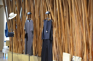 女装尾货店如何寻找货源_服装尾货在哪里批发