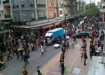 怎么样才能在广州沙河搞档口赚钱?_尾货服装批发市场哪里有