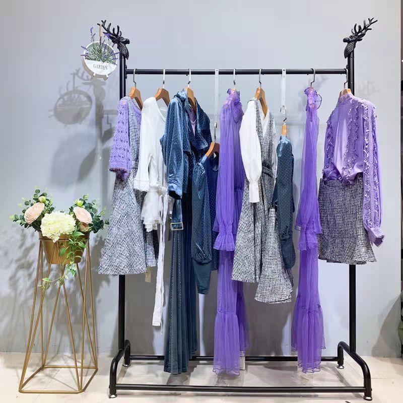 在重庆开家女装品牌尾货折扣店要怎么做？_尾货服装批发市场哪里有