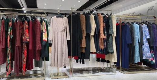 你值得拥有的广州服装批发市场大全及进货技巧_服装尾货在哪里批发