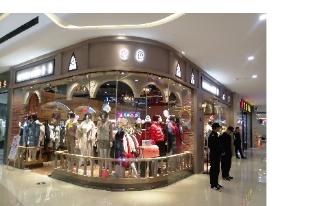 广州外贸尾货女装批发 低价拿货秘密_尾货服装批发市场哪里有