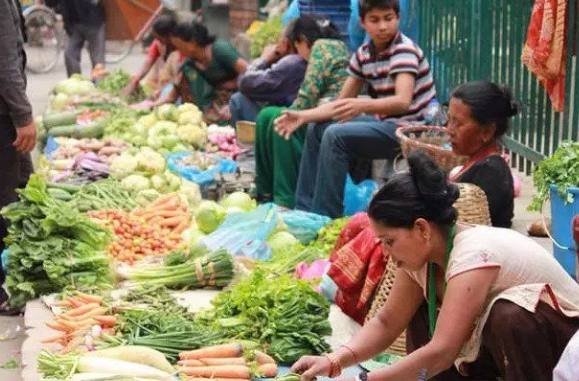 什么是地摊快消品？地摊快消品有哪些？_尾货服装批发市场哪里有