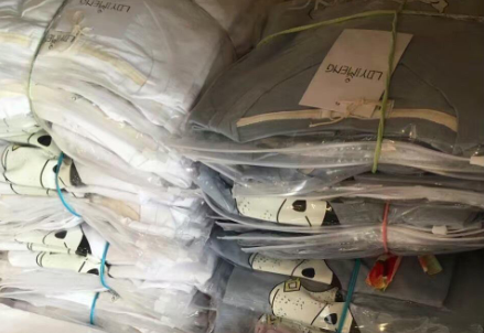 上海地区的库存服装尾货好不好_尾货服装批发市场哪里有