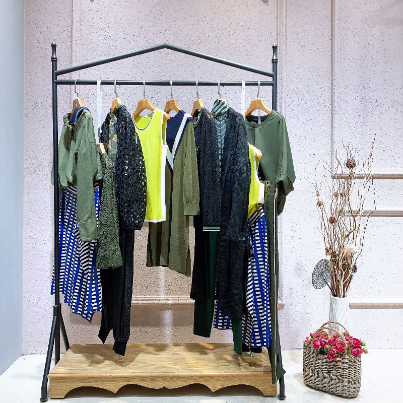 工厂尾货是不是便宜可以按斤称吗？_服装尾货在哪里批发