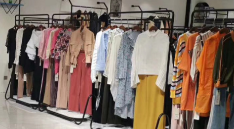 尾货3-5元批发市场真的存在吗?_女装品牌尾货批发哪里便宜