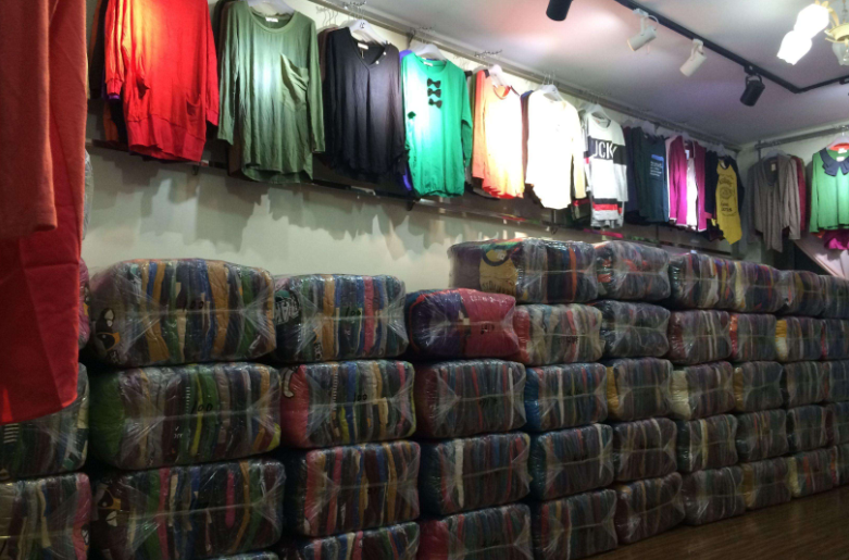 新手开品牌尾货折扣店怎么经营_尾货服装批发市场哪里有