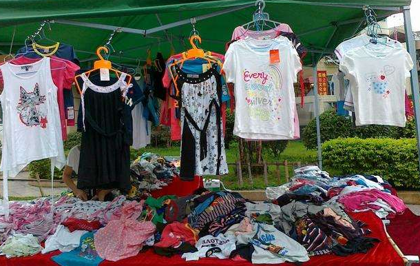 我卖服装从不压货？卖衣服压货的解决办法_尾货库存批发市场在哪里