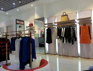 开服装档口的禁忌有哪些？_女装品牌尾货批发哪里便宜