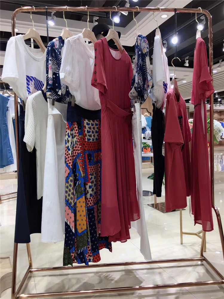 迪笛欧女装折扣店女装直播折扣货源都市时尚女_品牌折扣店货源进货渠道