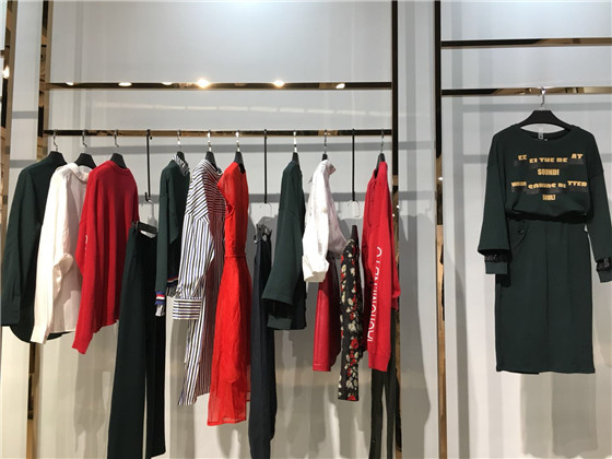 杭州专柜正品华丹尼女装2021年秋装品牌折扣尾货_杭州女装免费铺货加盟