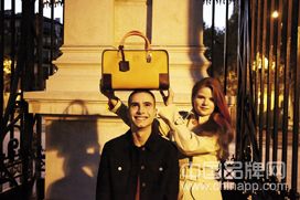 暖黄撩动的美 Loewe 2012春夏新品预览_二手奢侈品包包哪里买的货比较好