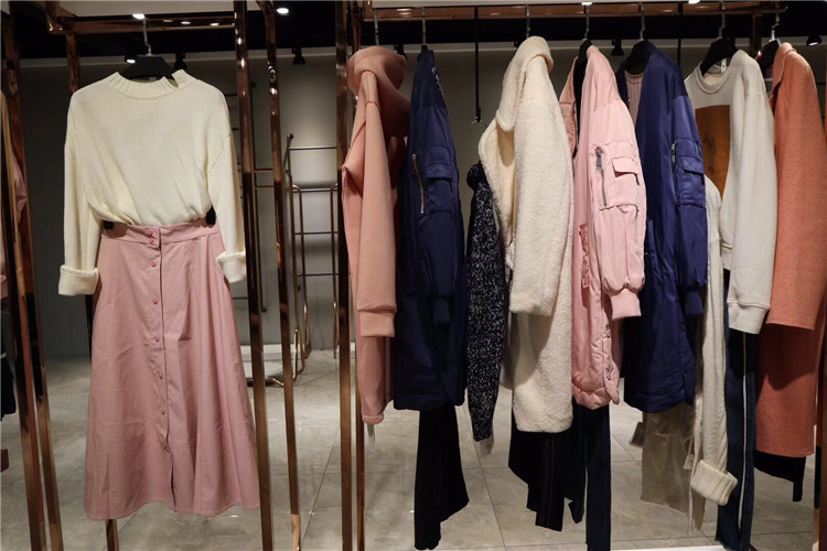 巧妙应对客户的砍价技巧,让你的销售不落单！_品牌折扣店女装加盟哪家好