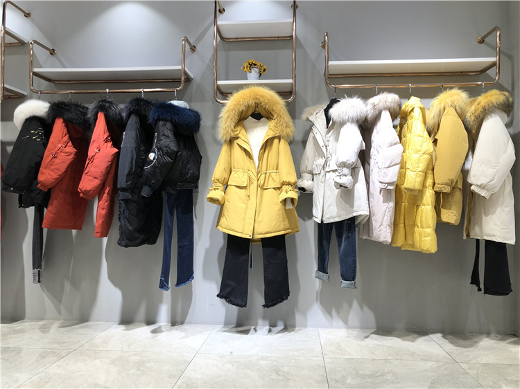 如何服装进货才能拿到好的批发价?_折扣女装有哪些能加盟