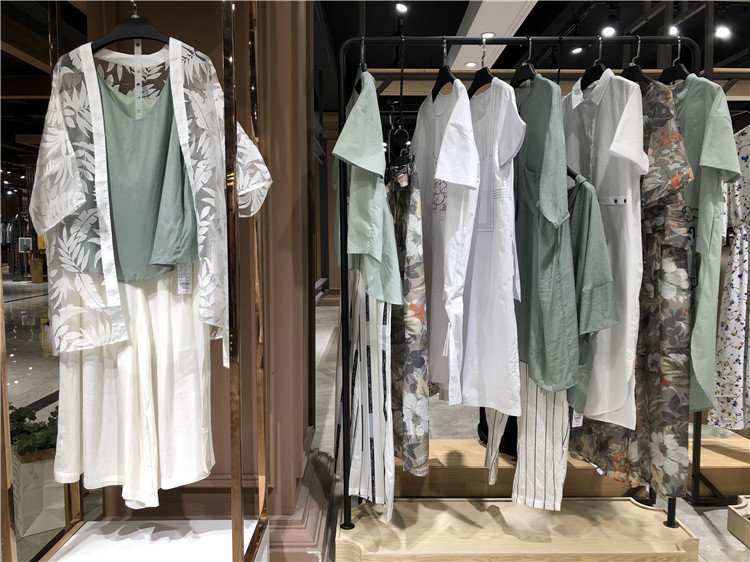 韩菲斯品牌折扣2021新款女装春装折扣货源走份_想开一个品牌折扣店进货渠道