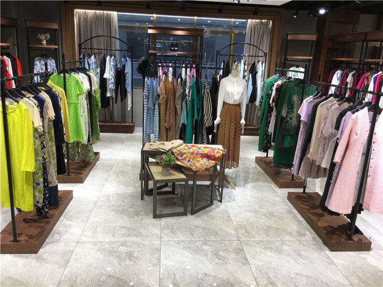 2021新款春装连衣裙薇欧拉VIOIA专柜正品_品牌折扣女装货源批发