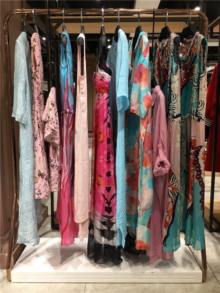 名彩丽人21夏新款真丝连衣裙大码桑蚕丝夏季走份_想开品牌女装折扣店