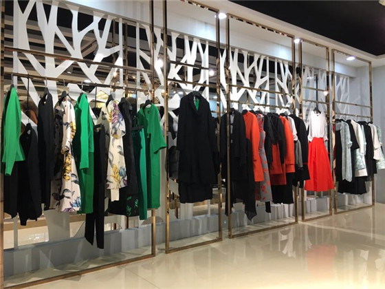 台绣16年秋装时尚新款显瘦休闲连衣裙外套特价走_品牌折扣店进货渠道