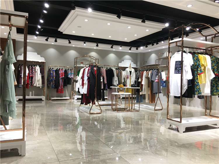 瑞丽韩诗2021夏装库存货源杭州品牌折扣店的特色_品牌折扣店怎么加盟