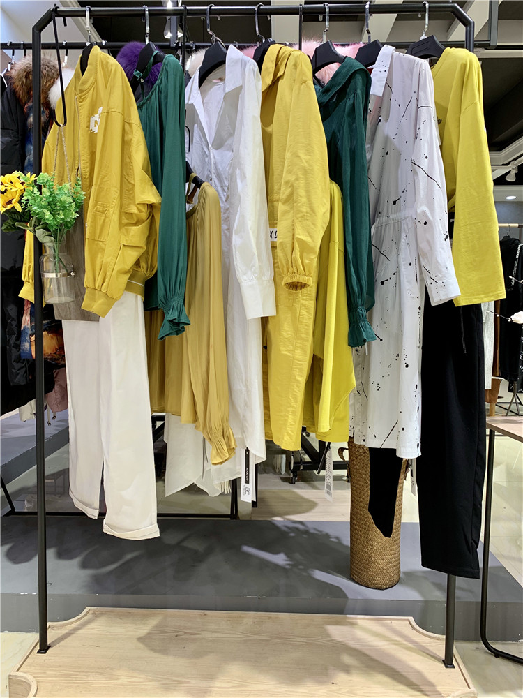 2021冬新款女装米欧奈专柜货源连衣裙欧美风衣外_怎样开品牌折扣店