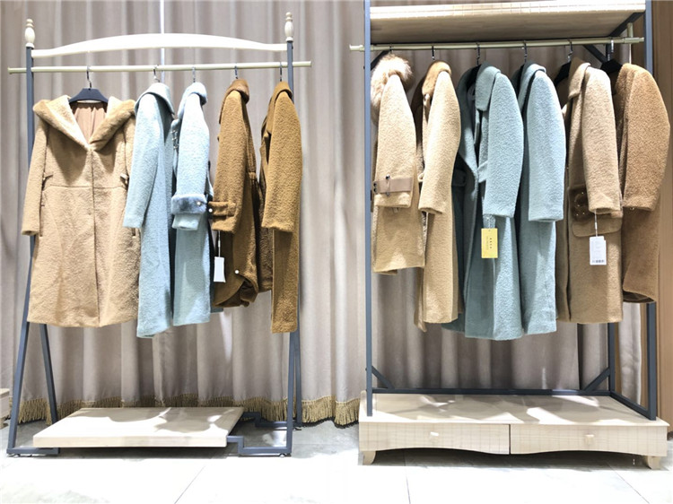 怎么用服装遮掩身上的缺点!_品牌折扣店货源进货渠道