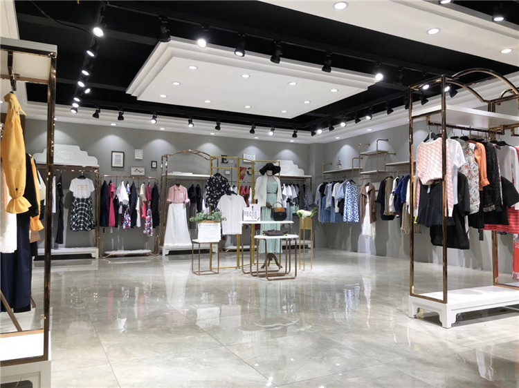 哥弟专柜正品女装2021春秋装新款折扣货源批发_品牌折扣店怎么加盟