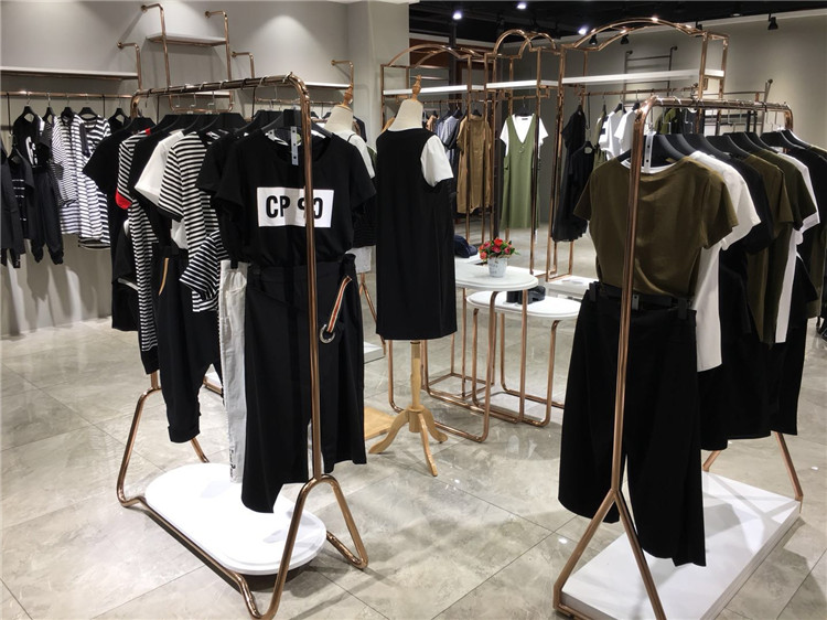 大码Come Prink2021夏装新款 CP时尚休闲品牌_品牌折扣女装哪有可以加盟