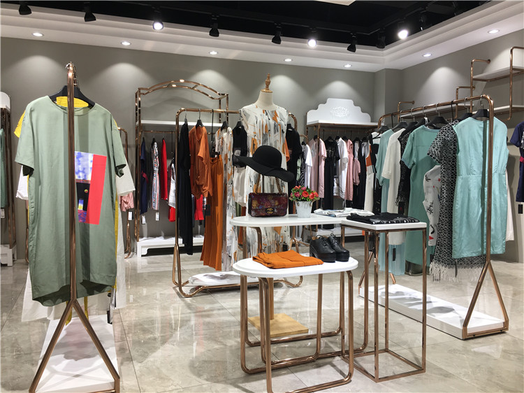 哥邦品牌折扣店商场专柜尾货清仓_杭州女装免费铺货加盟