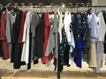 实体店的出路在哪里？_品牌折扣店怎么加盟