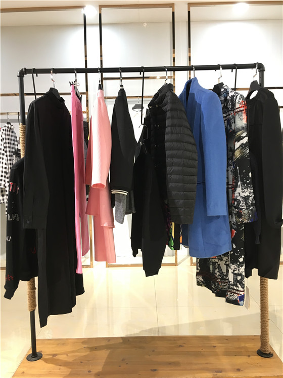 广州飞度品牌正品折扣羊毛修身气质显瘦羊毛衫_品牌折扣店货源进货渠道