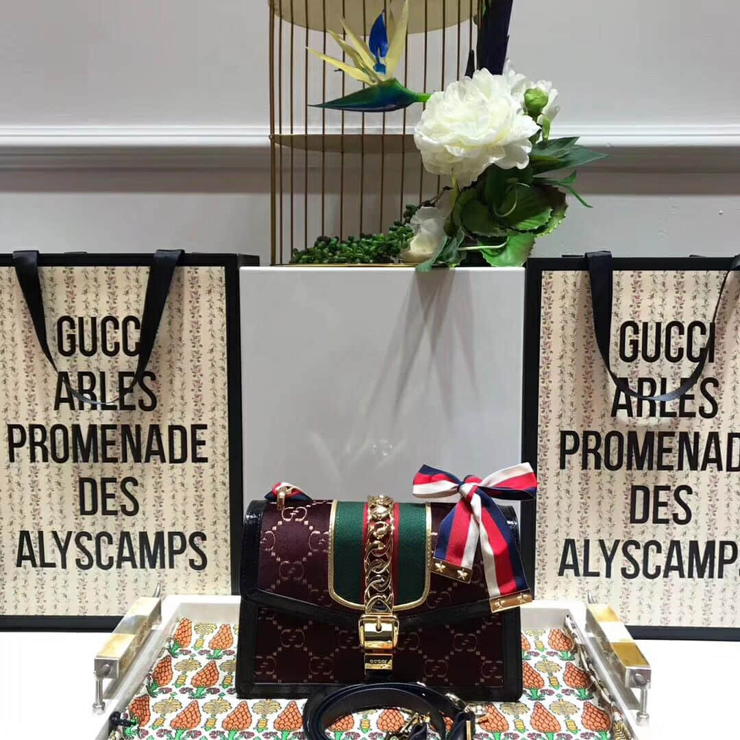 Gucci/古奇 524405 Sylvie系列GG天鹅绒小号肩背包