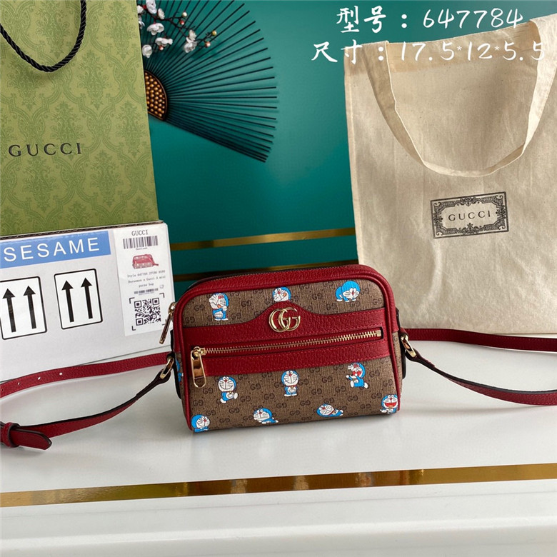 Gucci 647784 2TUBG 8580 Doraemon x Gucci联名系列 迷你手袋