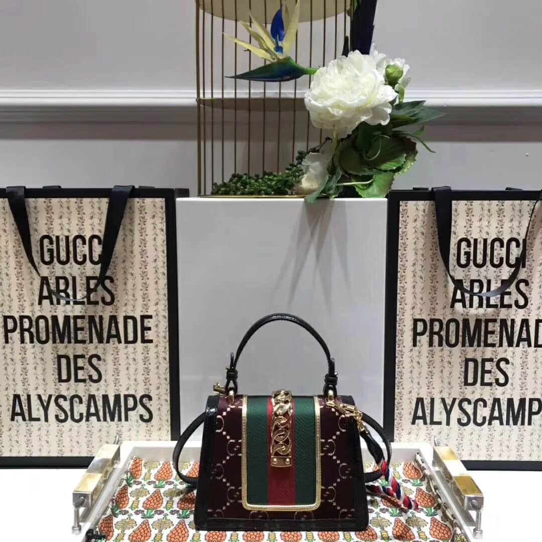 Gucci/古驰 470270 Sylvie GG velvet mini bag