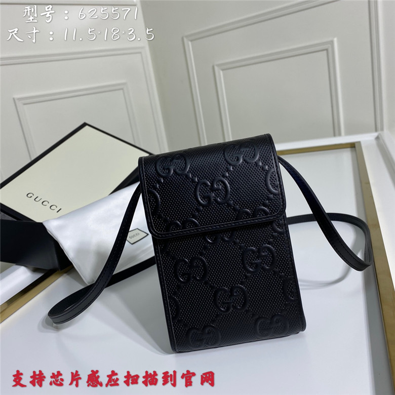 Gucci古驰 ‎625571 1W3AN 1000 黑色 GG印花压纹迷你手