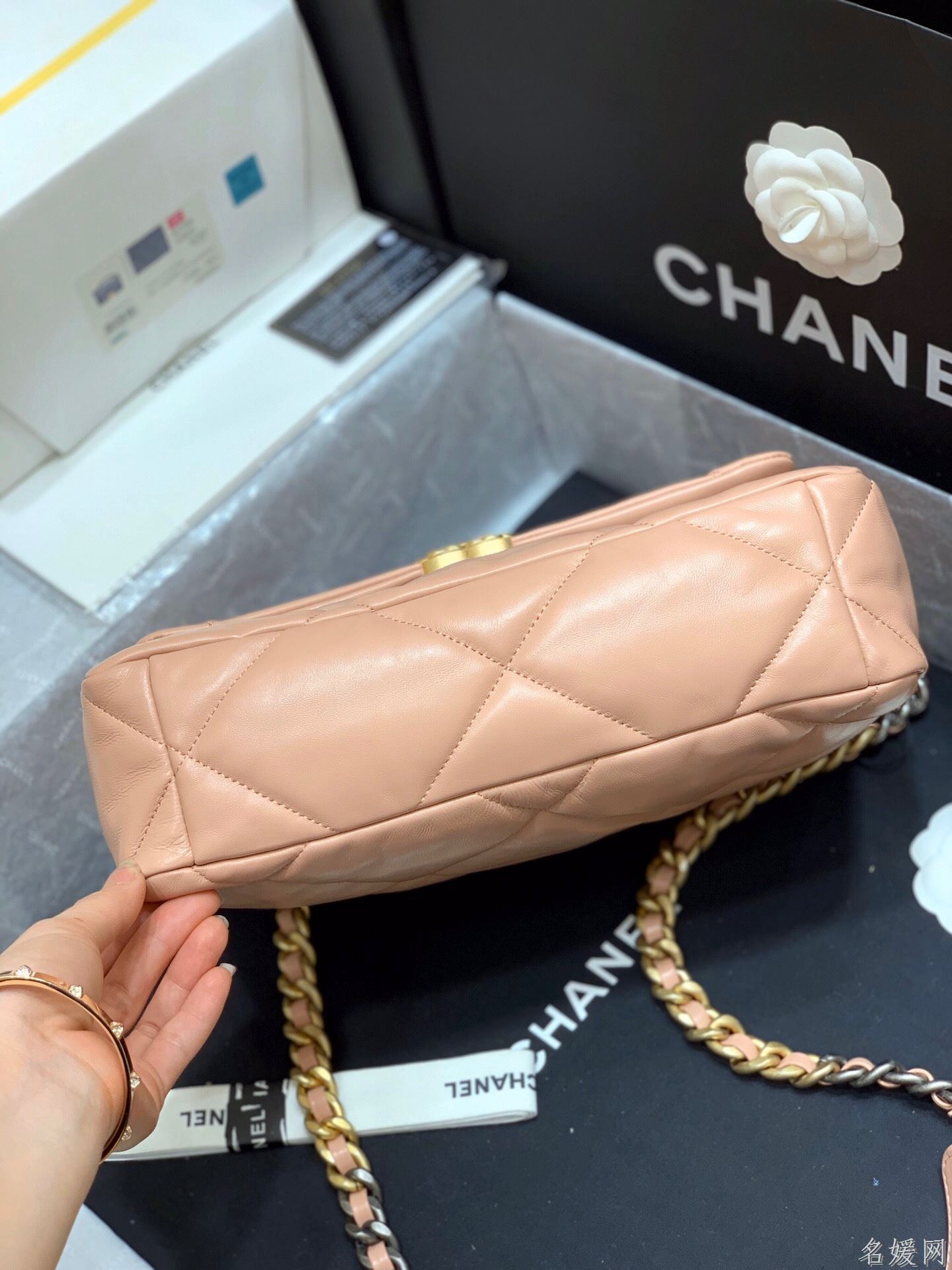 Chanel/香奈儿 AS1161 专柜最新款19 bag中号链条包