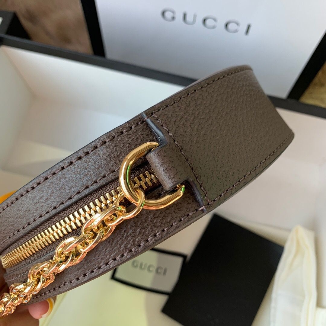 Gucci 550618 Ophidia系列圆形迷你肩背包