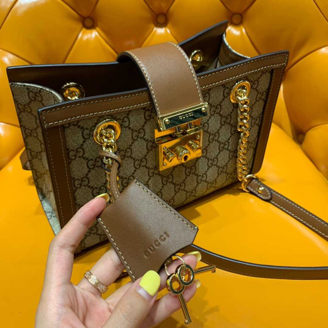 Gucci/古驰 498156 KHNKG 8534 Padlock系列小号GG肩背包