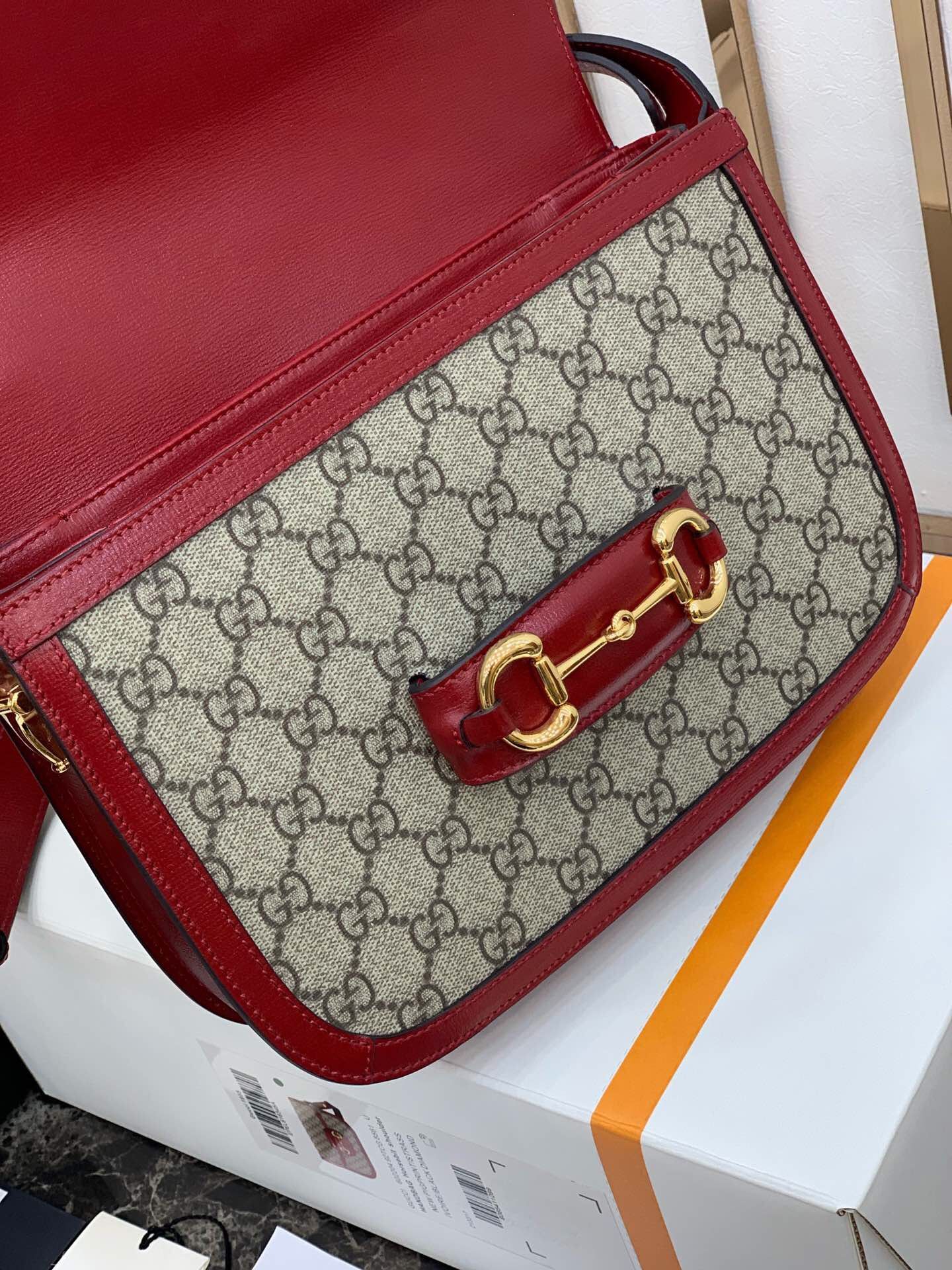 Gucci/古驰 1955马衔扣肩背包 602204 92TCG 8561