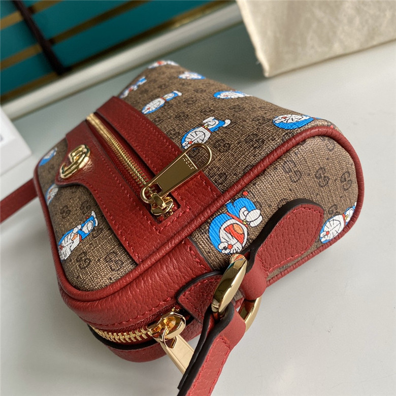 Gucci 647784 2TUBG 8580 Doraemon x Gucci联名系列 迷你手袋