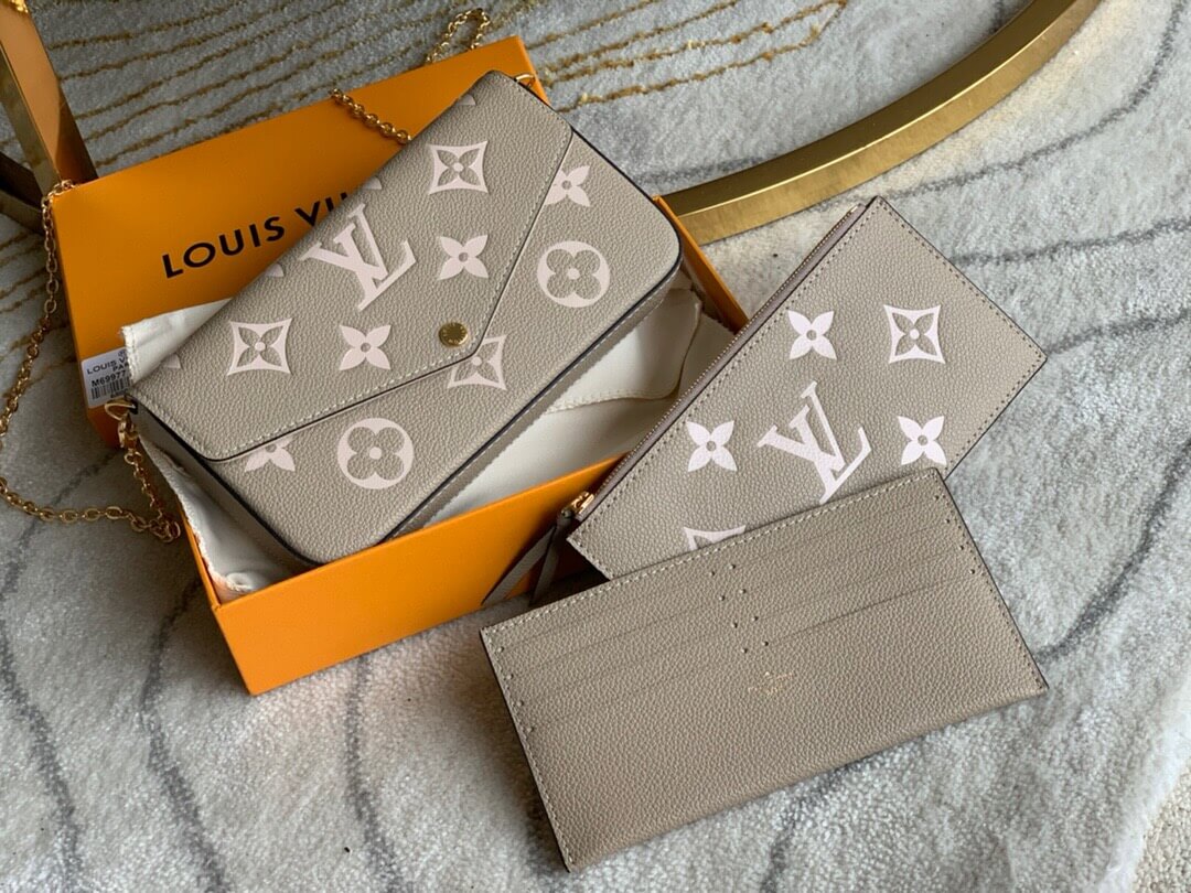 LV M69977 Pochette Félicie 三合一套装链条包