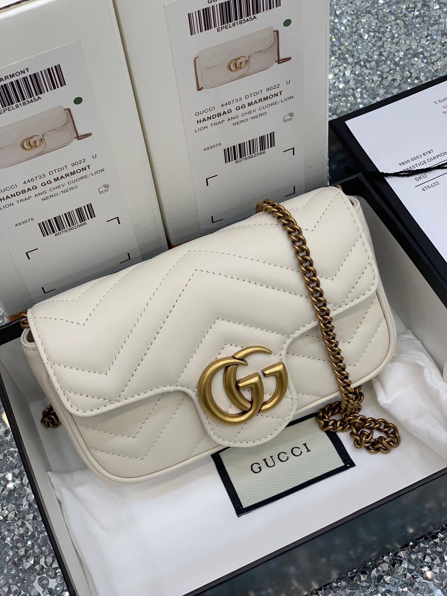 Gucci 476433 GG Marmont系列迷你手袋