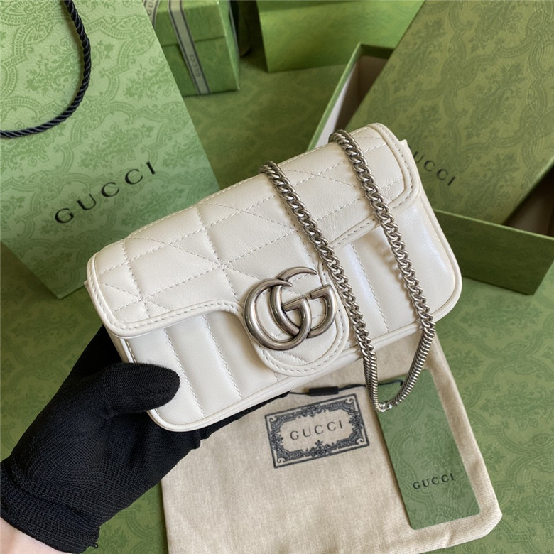 Gucci 476433 GG Marmont系列 超迷你手袋